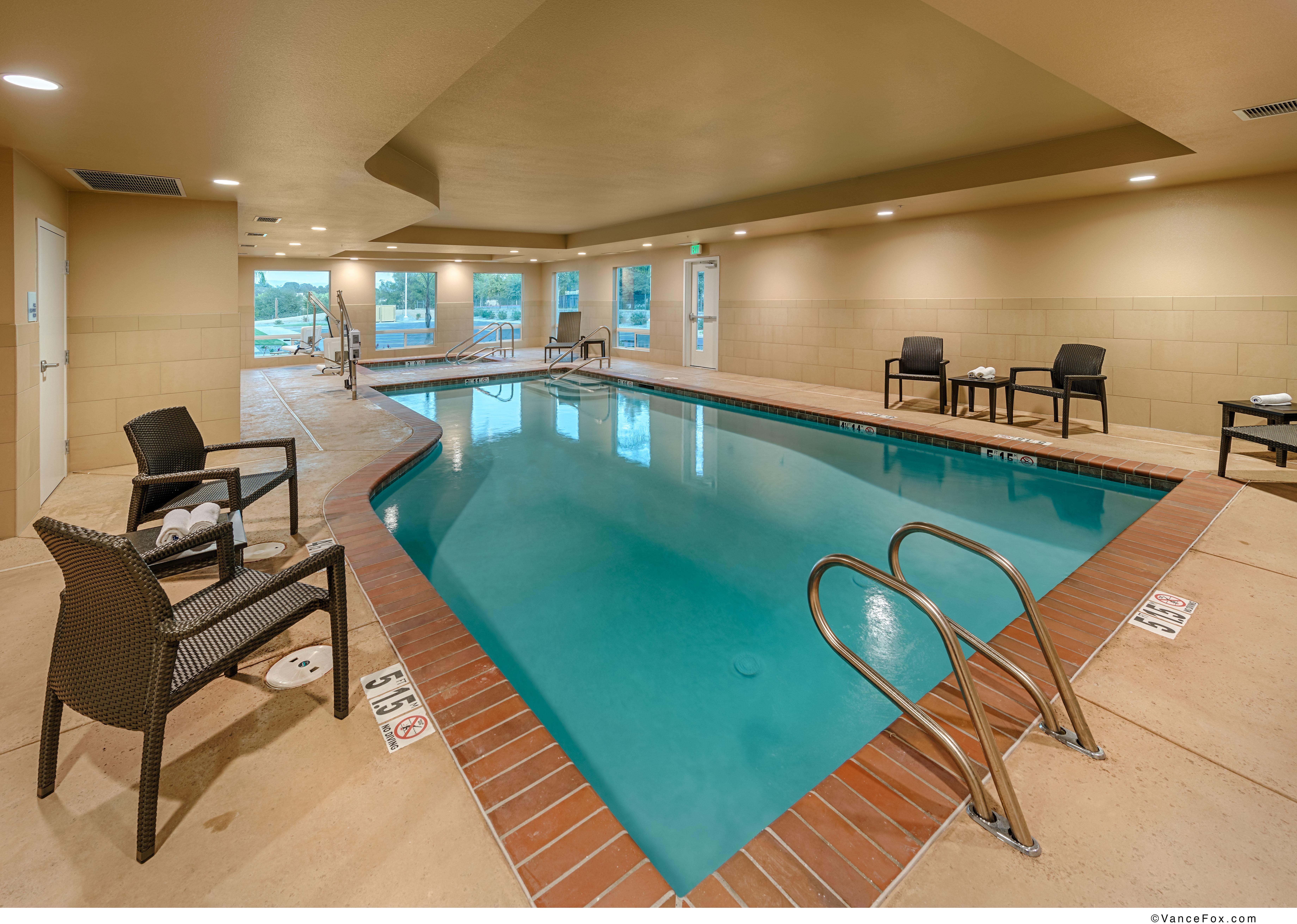 Hampton Inn & Suites Red Bluff Eksteriør bilde