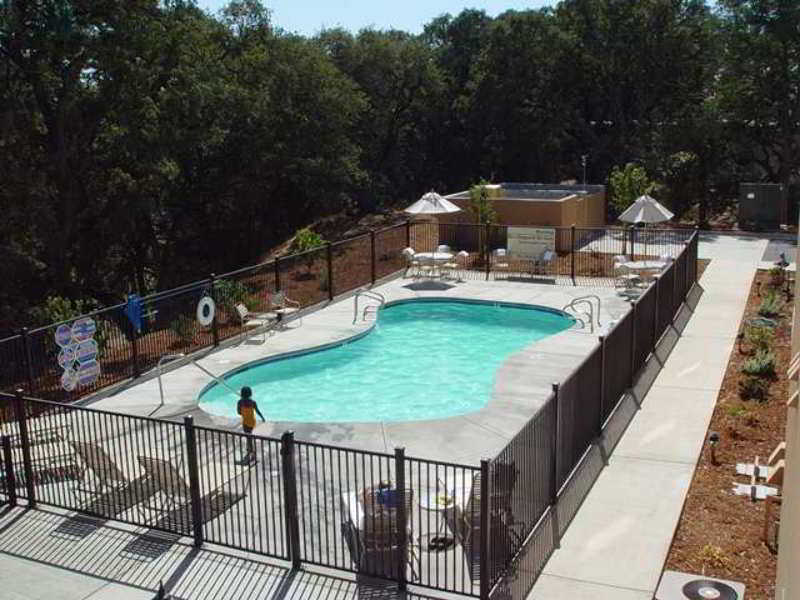 Hampton Inn & Suites Red Bluff Eksteriør bilde